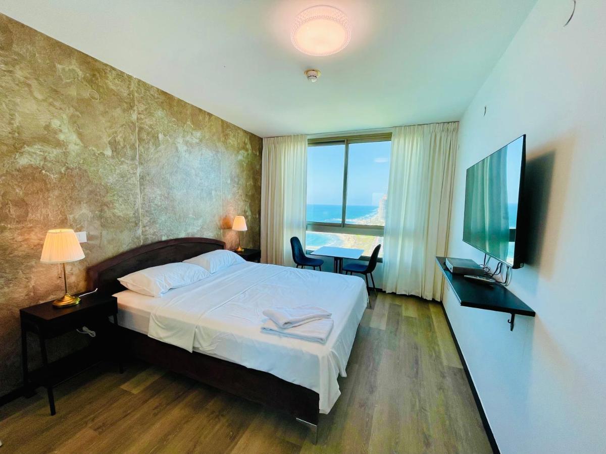 C Tower Apartments نتانيا المظهر الخارجي الصورة
