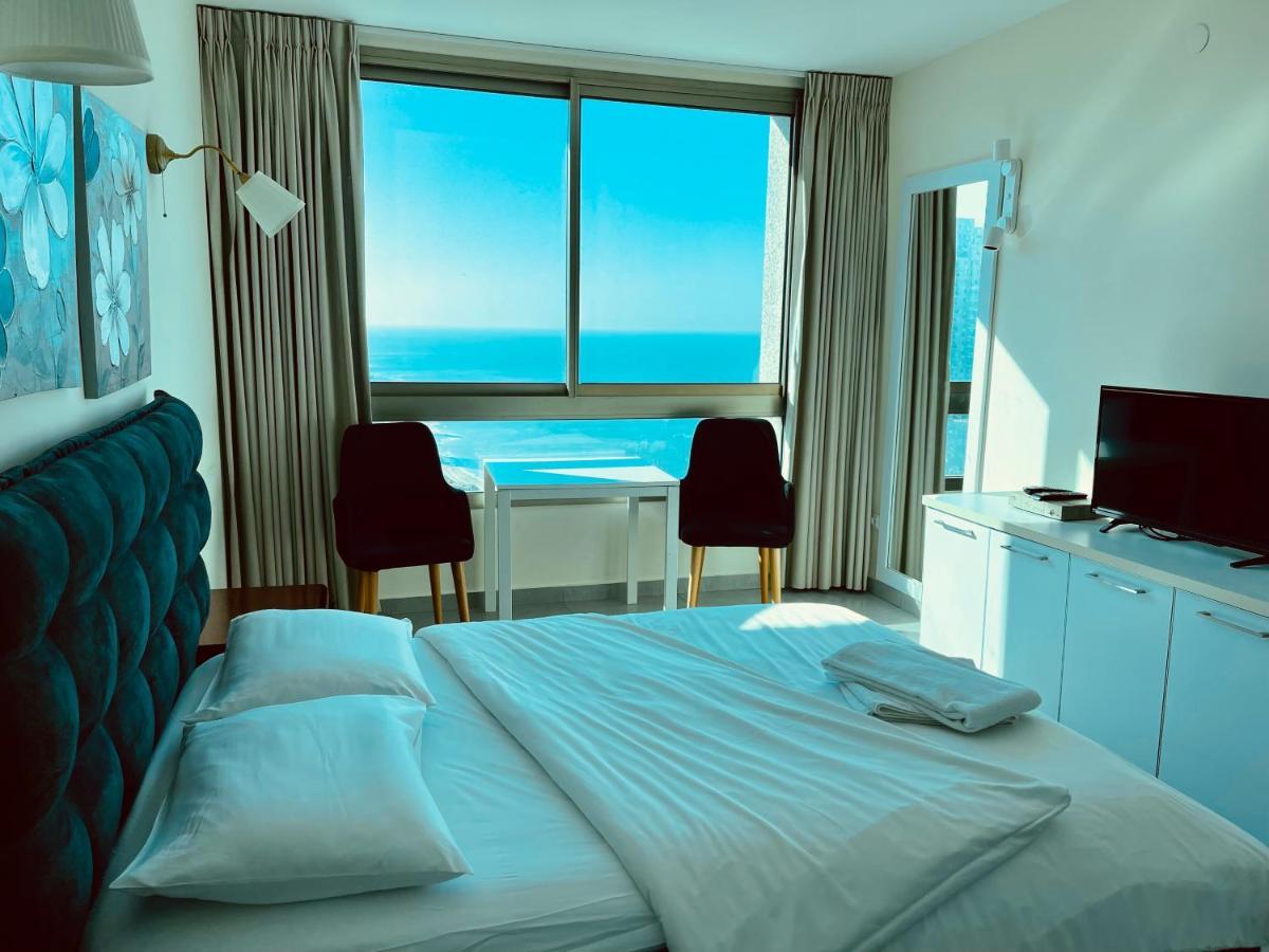 C Tower Apartments نتانيا المظهر الخارجي الصورة