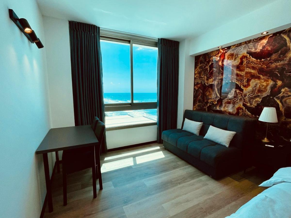 C Tower Apartments نتانيا المظهر الخارجي الصورة