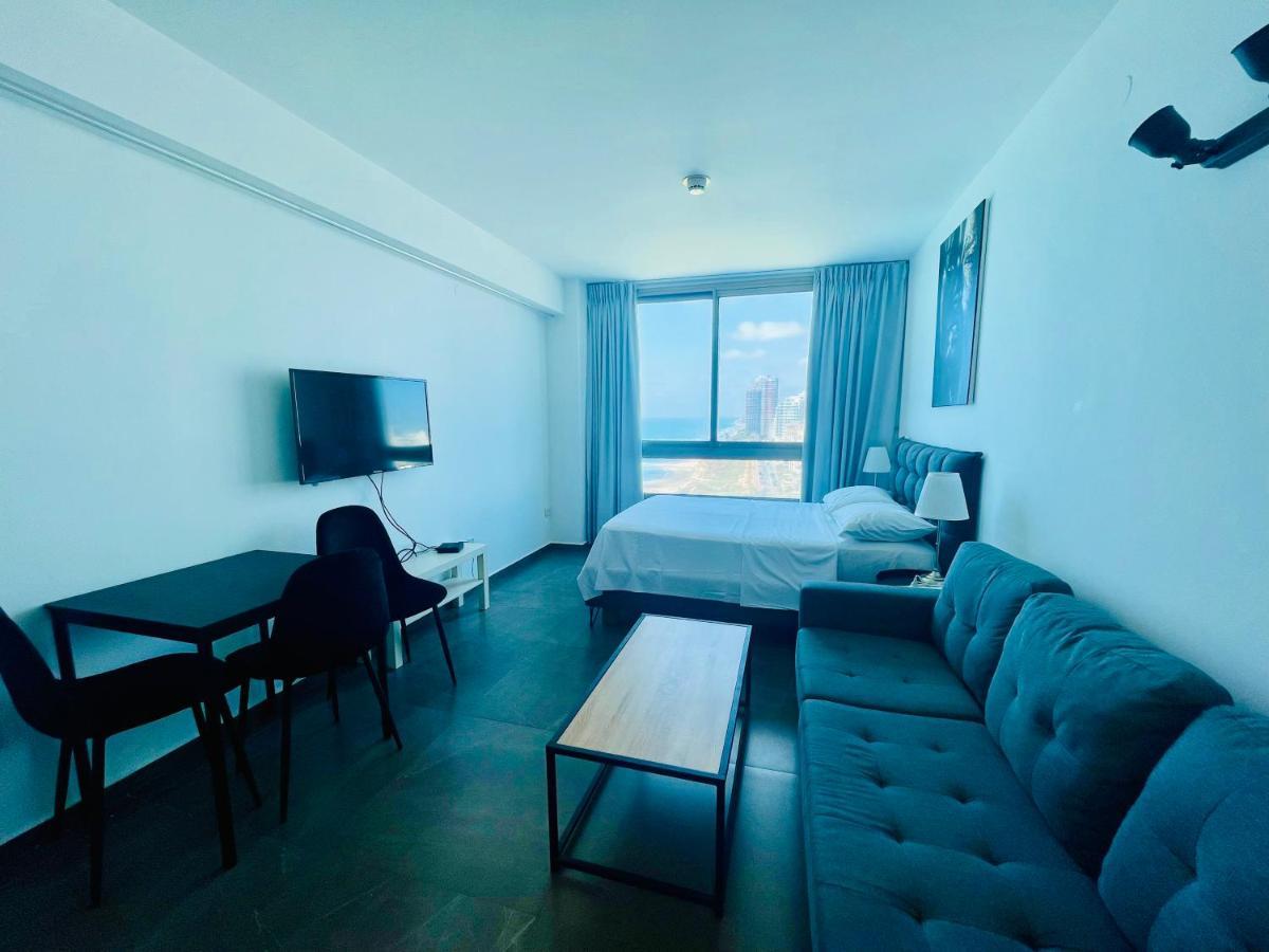 C Tower Apartments نتانيا المظهر الخارجي الصورة