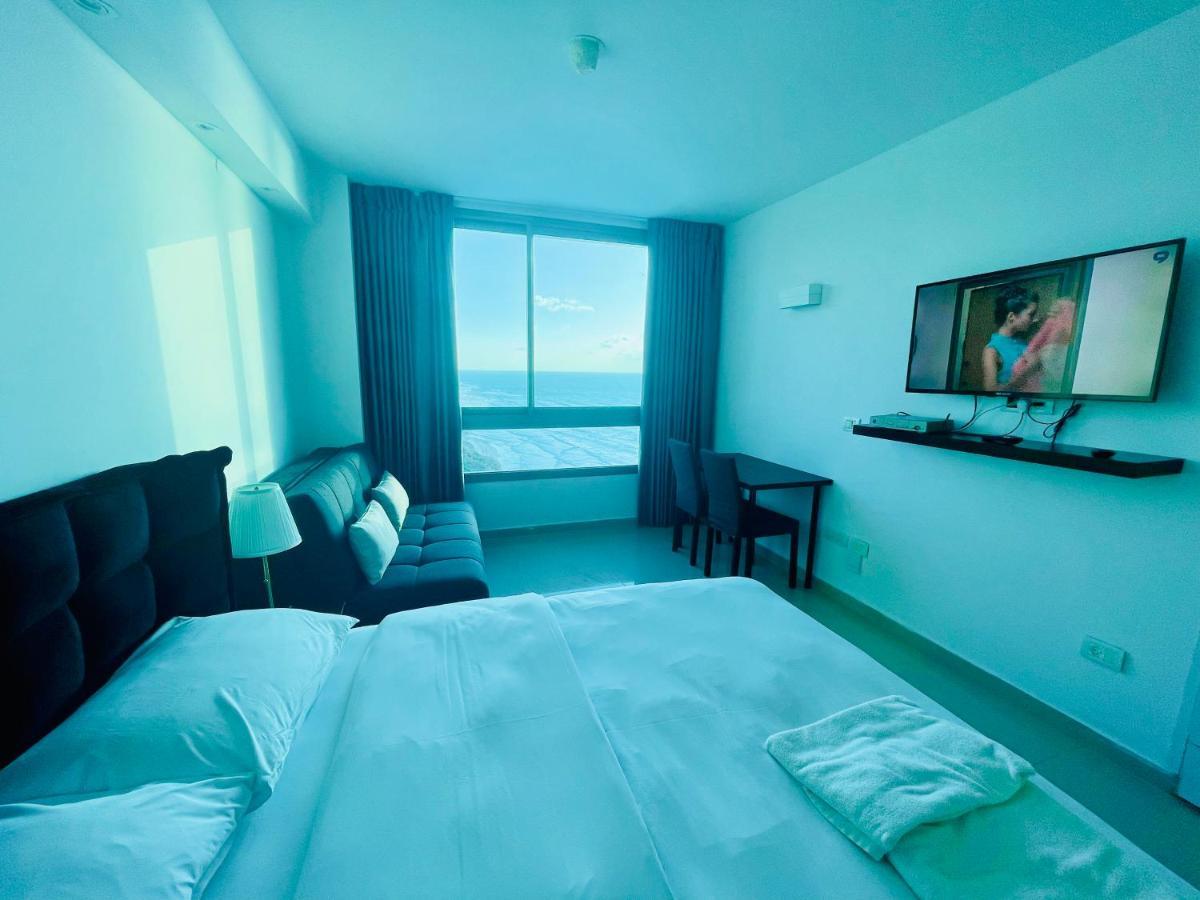 C Tower Apartments نتانيا المظهر الخارجي الصورة