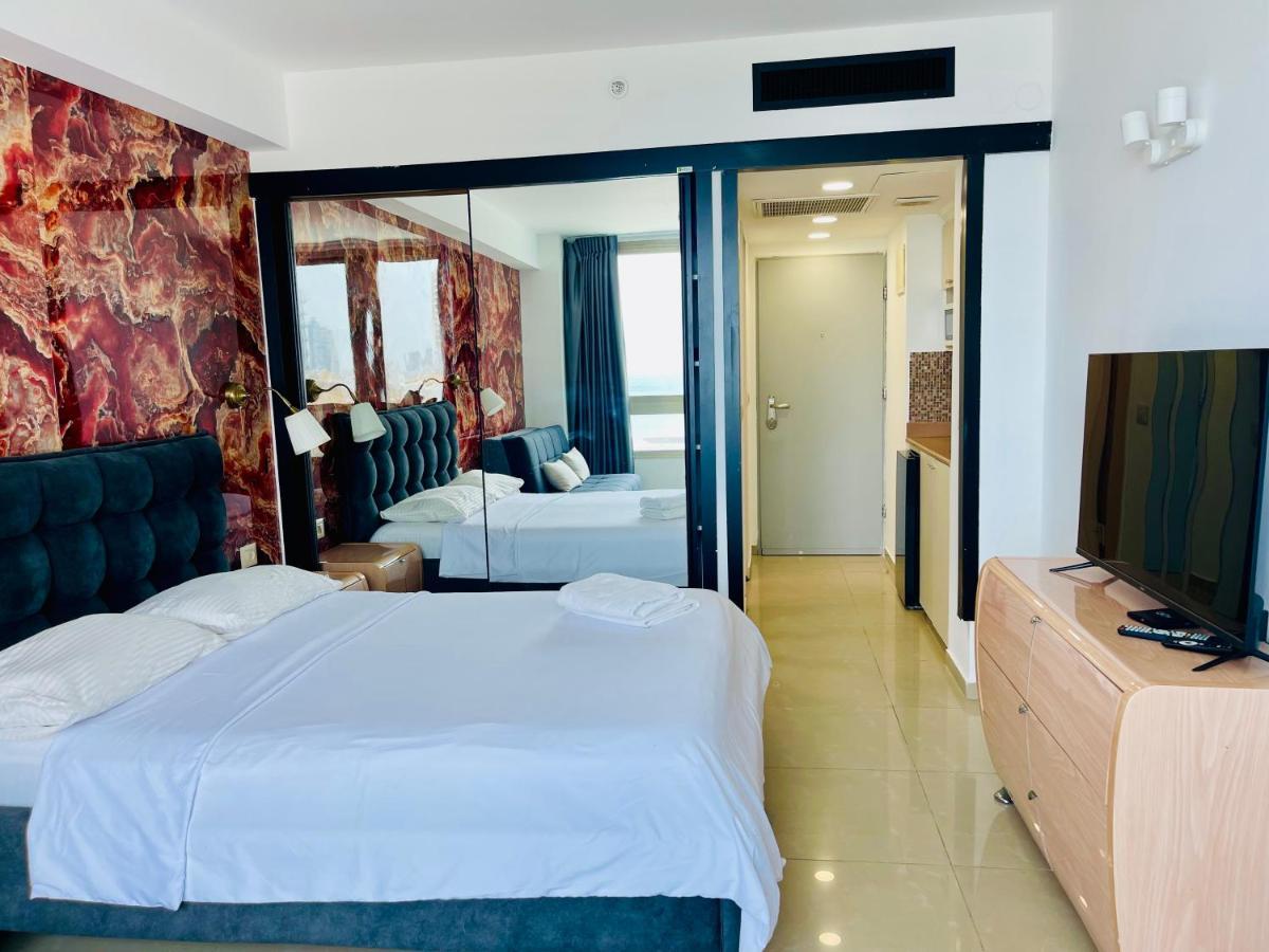 C Tower Apartments نتانيا المظهر الخارجي الصورة