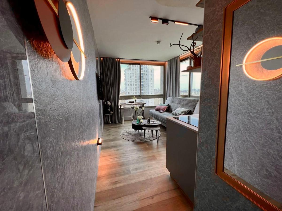 C Tower Apartments نتانيا المظهر الخارجي الصورة