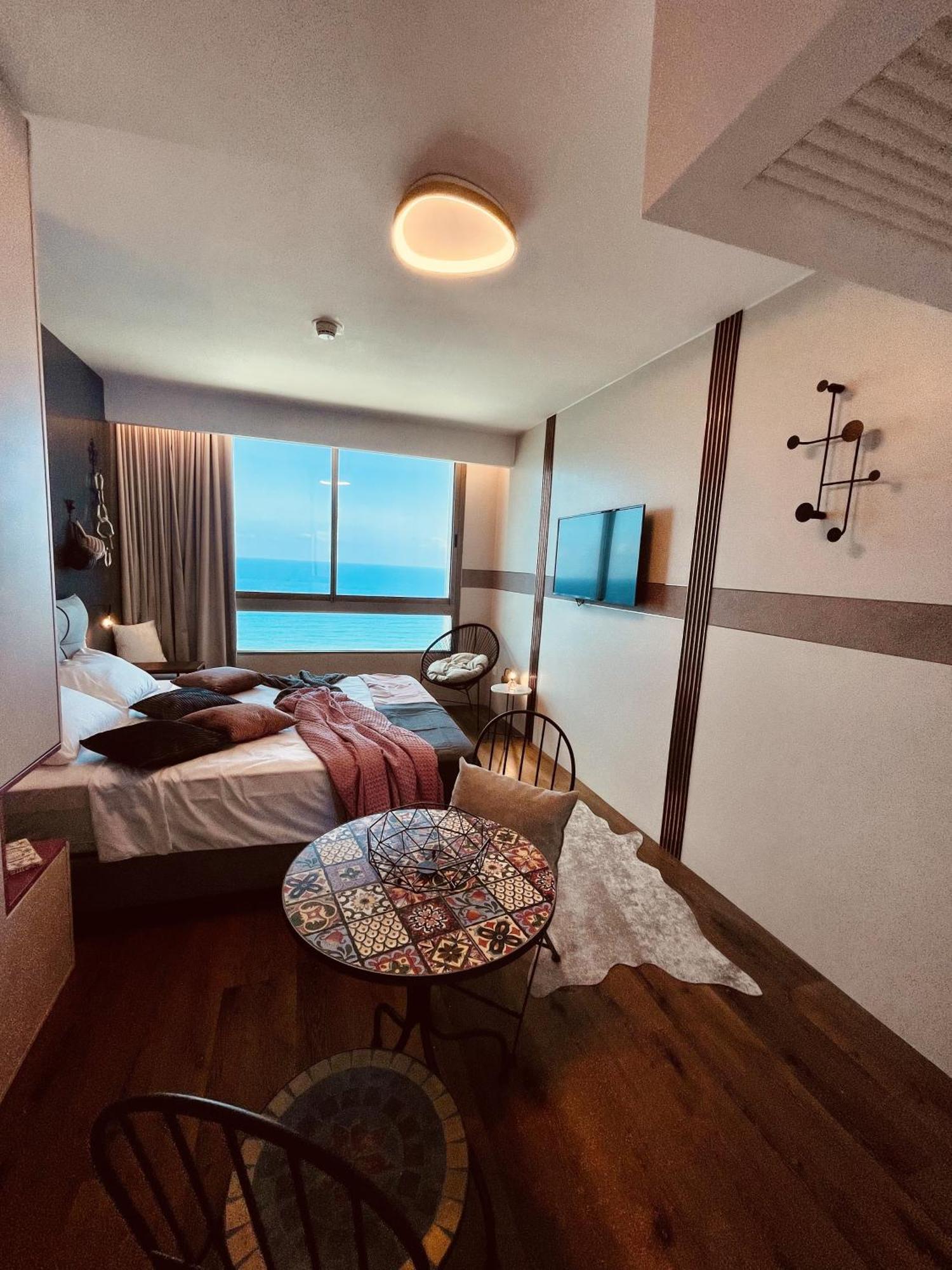 C Tower Apartments نتانيا المظهر الخارجي الصورة